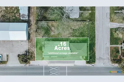 305 N Laurent Street, Victoria, TX 77901 - Photo 2