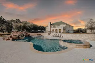 194 Panorama Ln, Victoria, TX 77905 - Photo 8