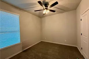 2554 Settlers Oak Dr, Belton, TX 76513 - Photo 18