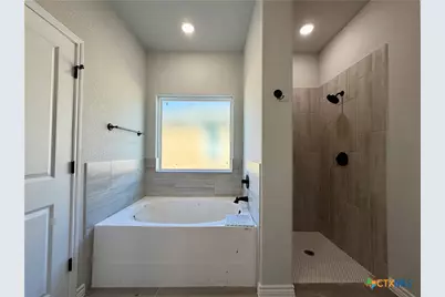 2550 Settlers Oak Drive, Belton, TX 76513 - Photo 12