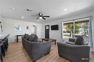 5307 E Lakeshore Dr, Belton, TX 76513 - Photo 6