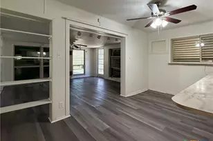 2221 McPherson Dr, Port Lavaca, TX 77979 - Photo 14