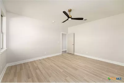 4249 Cold Springs Road, Kempner, TX 76539 - Photo 32