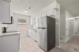 1129 Lindsey Cir, Belton, TX 76513 - Photo 10