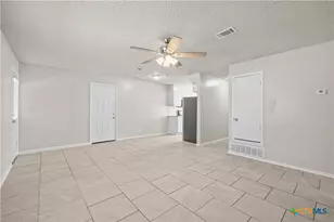 1129 Lindsey Cir, Belton, TX 76513 - Photo 8