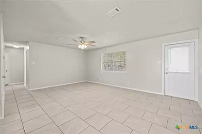 1129 Lindsey Circle, Belton, TX 76513 - Photo 6