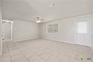 1129 Lindsey Cir, Belton, TX 76513 - Photo 6