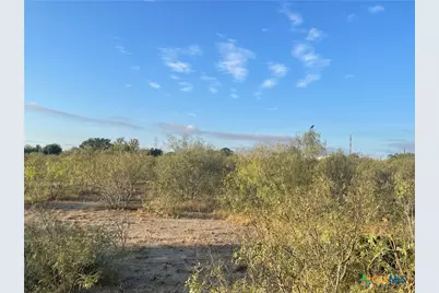 2584 Leissner School Road, Seguin, TX 78155 - Photo 4