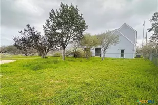 440 Peace Ave, New Braunfels, TX 78130 - Photo 6