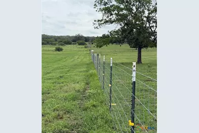226 Fm 1107, Stockdale, TX 78160 - Photo 6