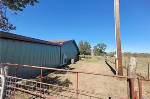226 Fm 1107, Stockdale, TX 78160 - Photo 24