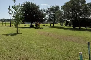 226 Fm 1107, Stockdale, TX 78160 - Photo 32