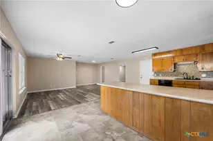 1228 Meadow Dr, Killeen, TX 76549 - Photo 2