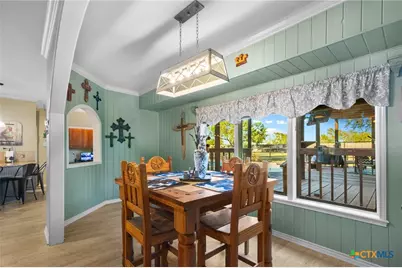 80 Hunters Way, Victoria, TX 77904 - Photo 4