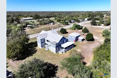 909 Power Street, Refugio, TX 78377 - Photo 6