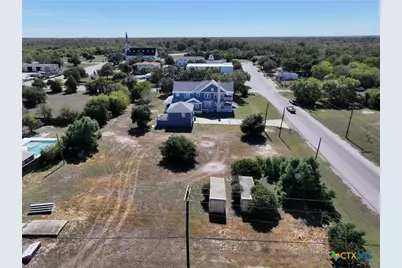 909 Power Street, Refugio, TX 78377 - Photo 4