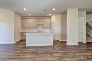 2418 White Daisy Hl, Converse, TX 78109 - Photo 12