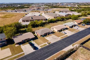 3327 Chisholm Trail, Killeen, TX 76542 - Photo 2