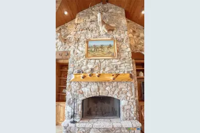 2810 Bridlewood Ranches Drive, San Marcos, TX 78666 - Photo 16