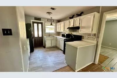 399 Scenic Terrace Drive, Canyon Lake, TX 78133 - Photo 14