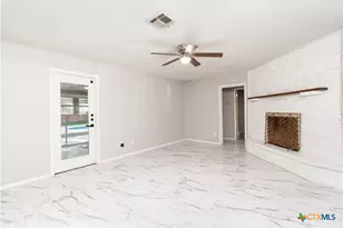 812 N Penelope St, Belton, TX 76513 - Photo 6