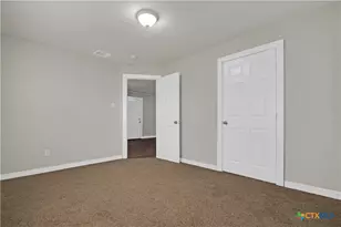 767 Taylor Ave, Seguin, TX 78155 - Photo 8