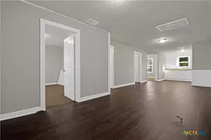 767 Taylor Ave, Seguin, TX 78155 - Photo 6