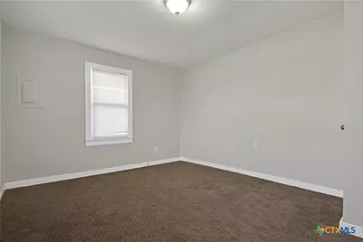 767 Taylor Avenue, Seguin, TX 78155 - Photo 18