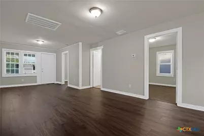 767 Taylor Avenue, Seguin, TX 78155 - Photo 10