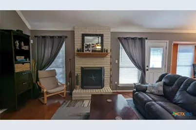 1301 Girard Street, San Marcos, TX 78666 - Photo 8