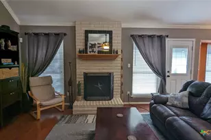 1301 Girard St, San Marcos, TX 78666 - Photo 8