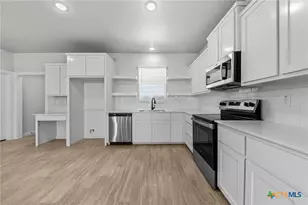 4623 Kings Xing Blvd, Temple, TX 76502 - Photo 8