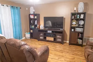 716 Westwood Dr, Port Lavaca, TX 77979 - Photo 10