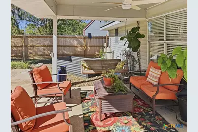 569 Kellys Way, New Braunfels, TX 78130 - Photo 18