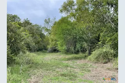 573 Robinhood Rd., Victoria, TX 77905 - Photo 4