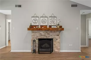 3601 Willow Bend Cir, Waco, TX 76708 - Photo 6