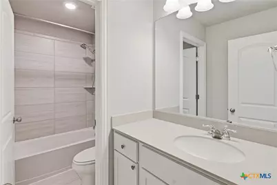 605 Jaboncillo Street, New Braunfels, TX 78132 - Photo 34