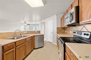 8509 Fallen Leaf Ln, Temple, TX 76502 - Photo 16