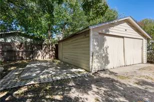 1013 Sacramento, San Antonio, TX 78201 - Photo 20