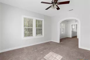 1013 Sacramento, San Antonio, TX 78201 - Photo 4