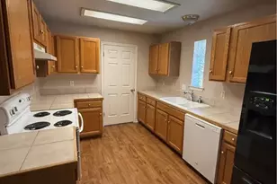 1641 Kimberly Dawn Dr, New Braunfels, TX 78130 - Photo 6