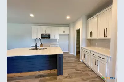 108 Old Stagecoach Road, Jarrell, TX 76537 - Photo 6