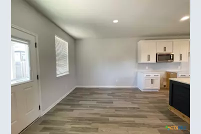 108 Old Stagecoach Road, Jarrell, TX 76537 - Photo 10