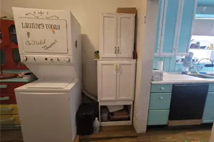 504 E Walnut St, Lometa, TX 76853 - Photo 16