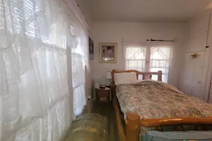 504 E Walnut St, Lometa, TX 76853 - Photo 12