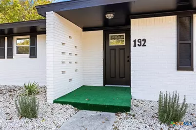 192 Oriole Drive, New Braunfels, TX 78130 - Photo 4