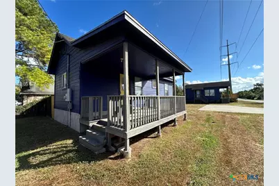 1017 W Nueces Street, Victoria, TX 77901 - Photo 4