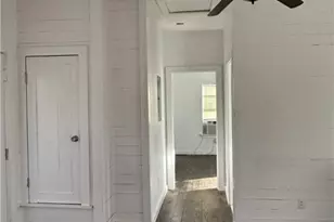 1017 W Nueces St, Victoria, TX 77901 - Photo 26