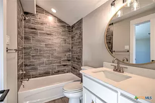 8186 S Lone Star Pkwy, Moody, TX 76557 - Photo 32