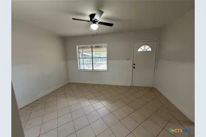 236 Hilltop Drive, Victoria, TX 77905 - Photo 12